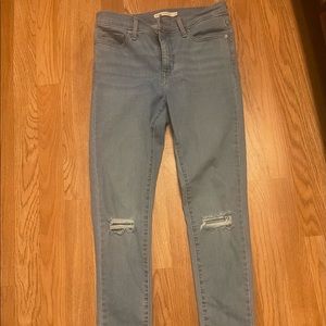 Levi's Women's 310 Shaping Super Skinny Jeans Mid Rise Size W29 L29